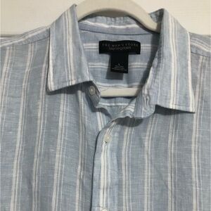 Bloomingdale’s men’s store blue stripe 100% linen button down shirt men’s‎ large